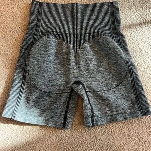 Gymshark amplify shorts